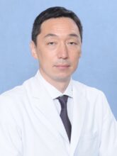五代目穴澤 貴行 教授